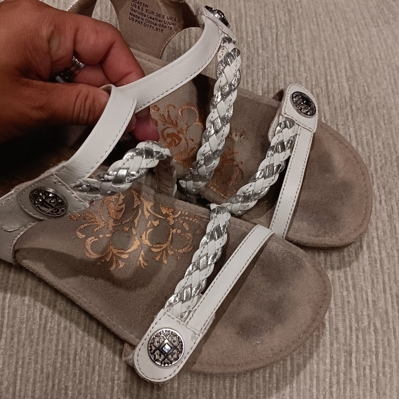 Aetrex White Braided Sandals Sz 6.5 - Picture 4 of 5